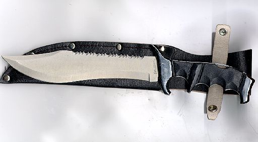 Fahrtenmesser Defense